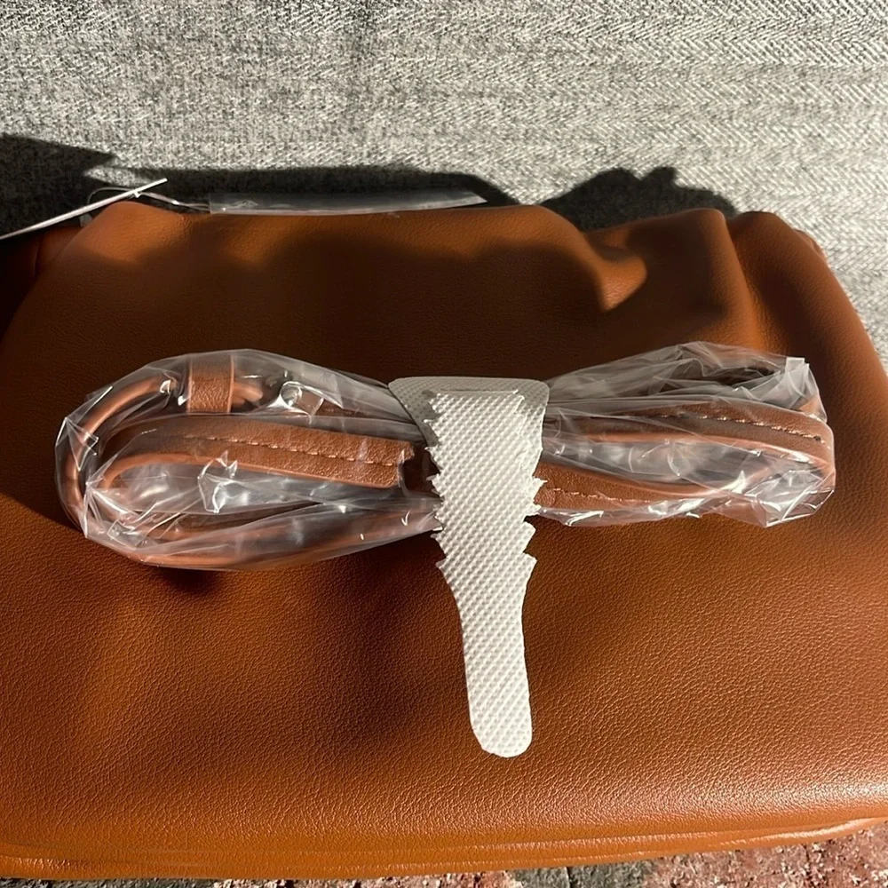 Anthropologie Cinched Faux-Leather Clutch . NWT - Picture 5 of 8